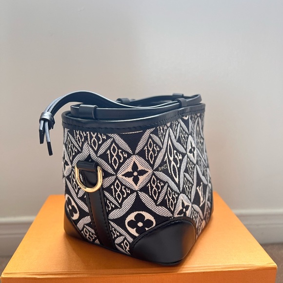 Authentic - Louis Vuitton - Noé purse - Picture 9 of 9